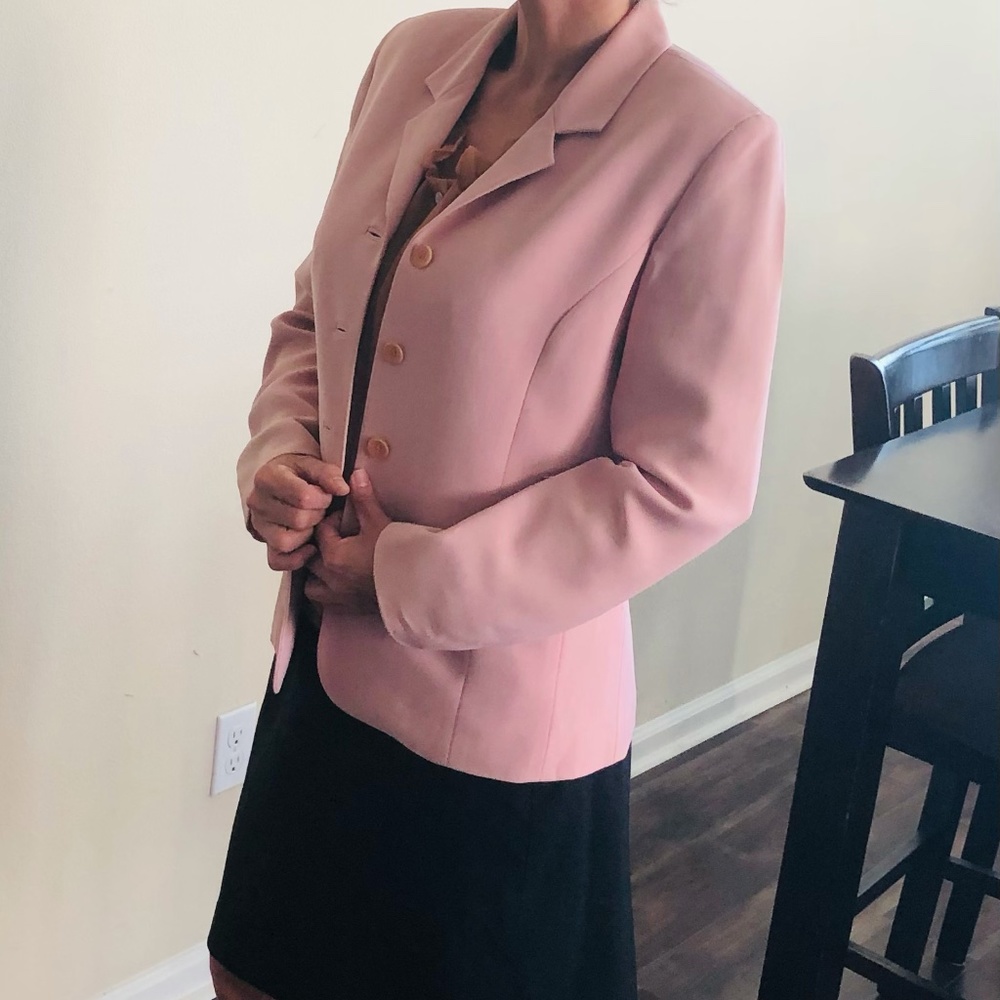 Dress blazer.